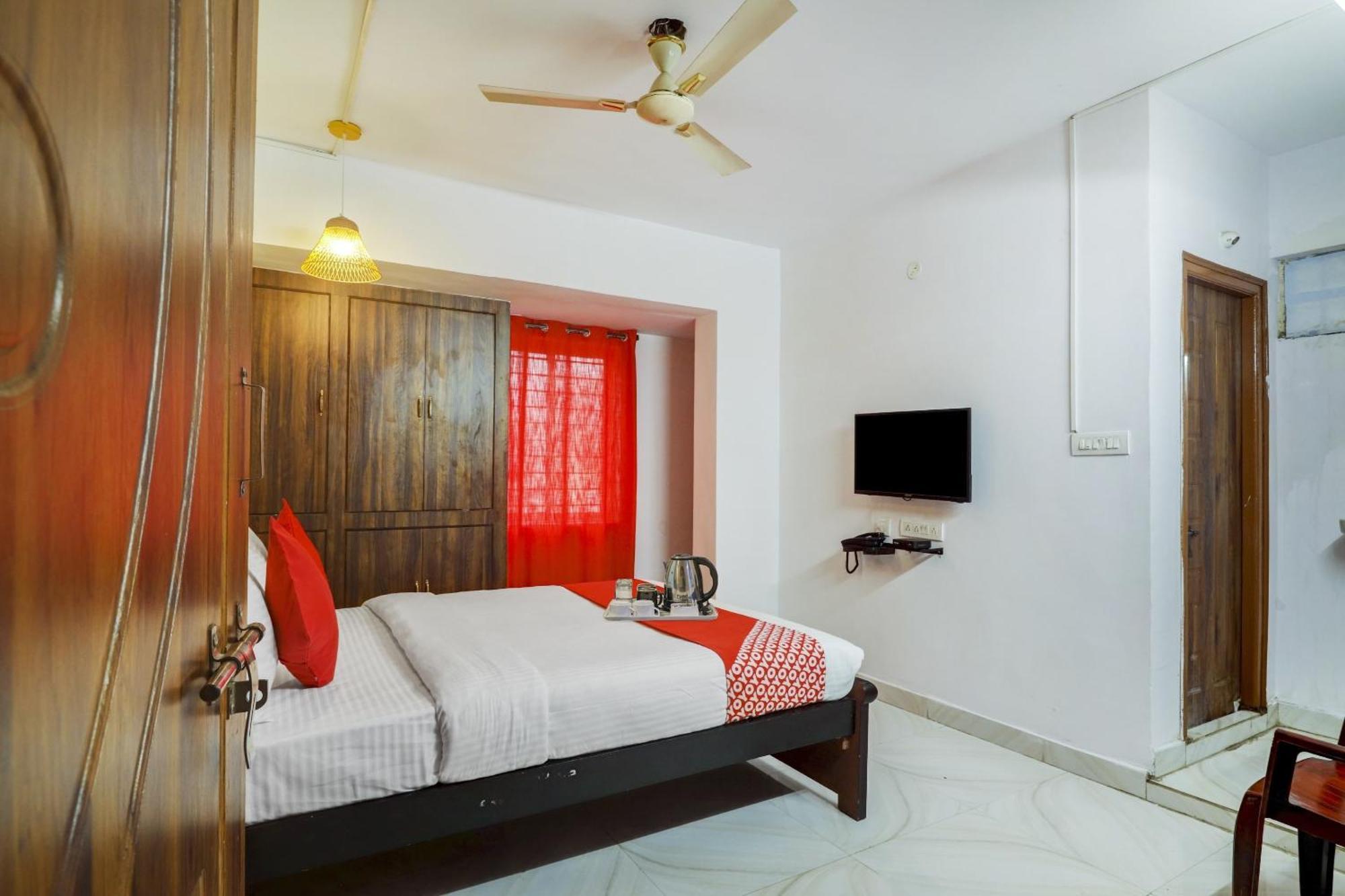 Hotel O Broholic Hotels Near Botanical Garden Hyderabad Exterior foto